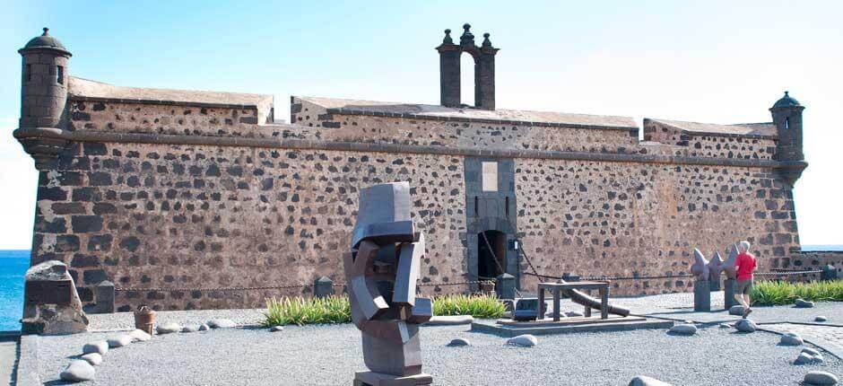 Zamek Św. Józefa Muzea i centra turystyczne na Lanzarote