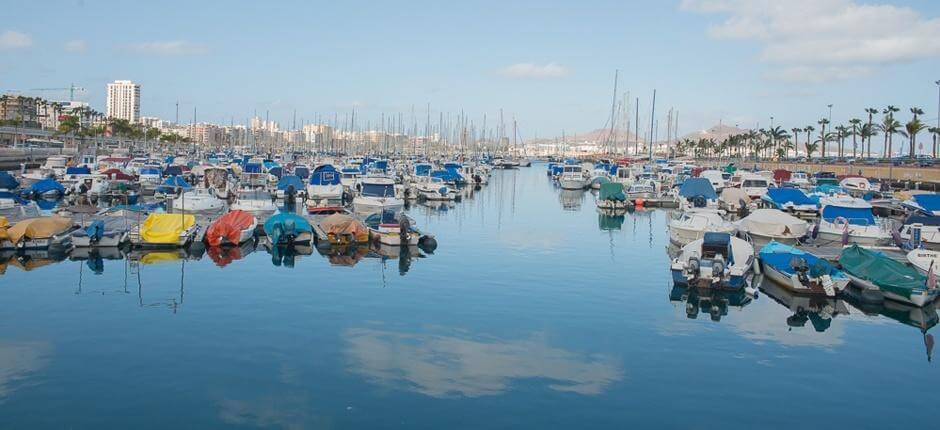 Przystań Las Palmas de Gran Canaria Mariny i przystanie na Gran Canarii