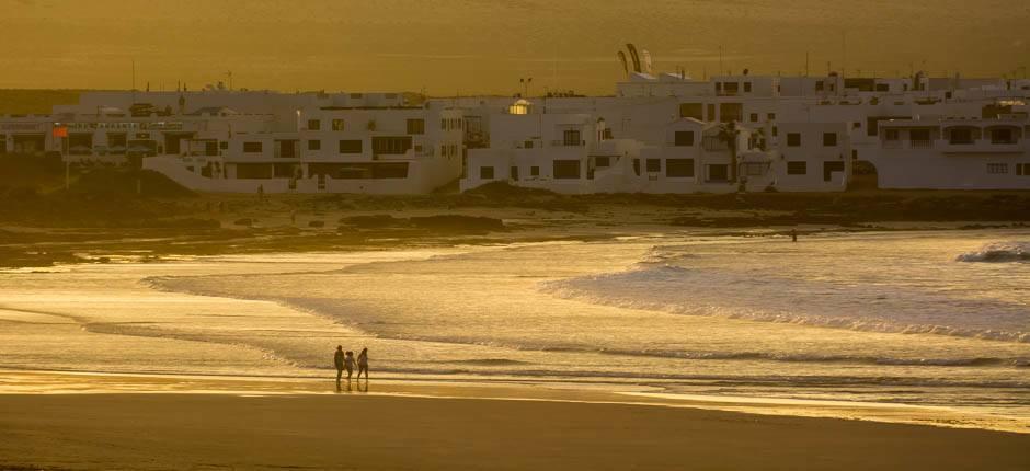 Plaża Famara Popularne plaże na Lanzarote