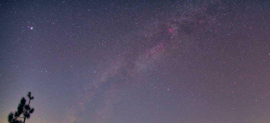 Obserwacja gwiazd w Roque Saucillo na wyspie Gran Canaria
