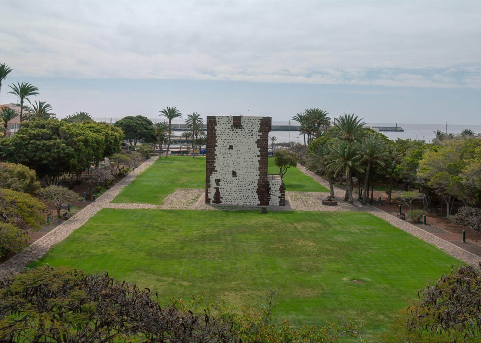 Torre-del-Conde-La-Gomera