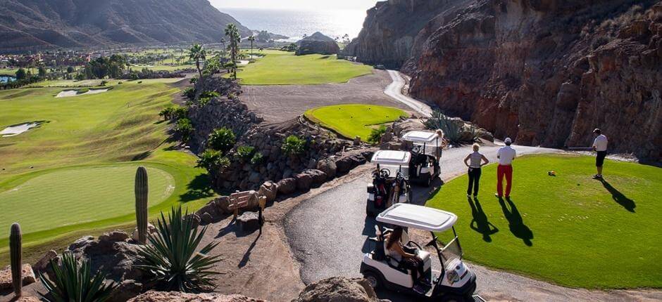 Anfi Tauro Golf, Pola golfowe na wyspie Gran Canaria
