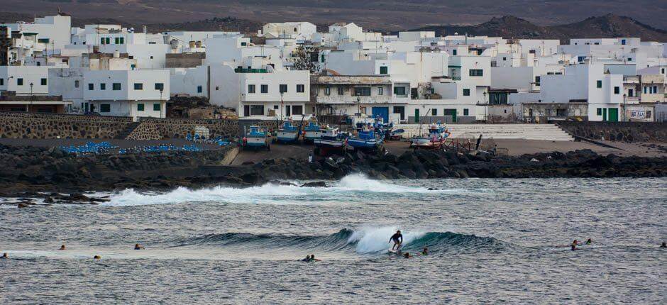 Surfowanie na lewej fali w La Sancie Miejsca do surfowania na Lanzarote