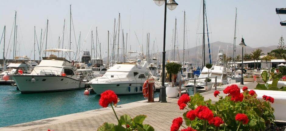 Port Calero Mariny i przystanie na Lanzarote