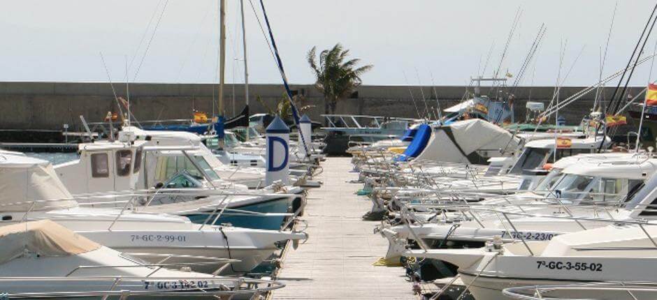 Port Calero Mariny i przystanie na Lanzarote